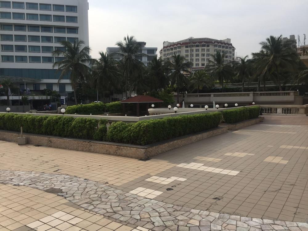 The Gateway Hotel Beach Road Визакхапатнам Екстериор снимка